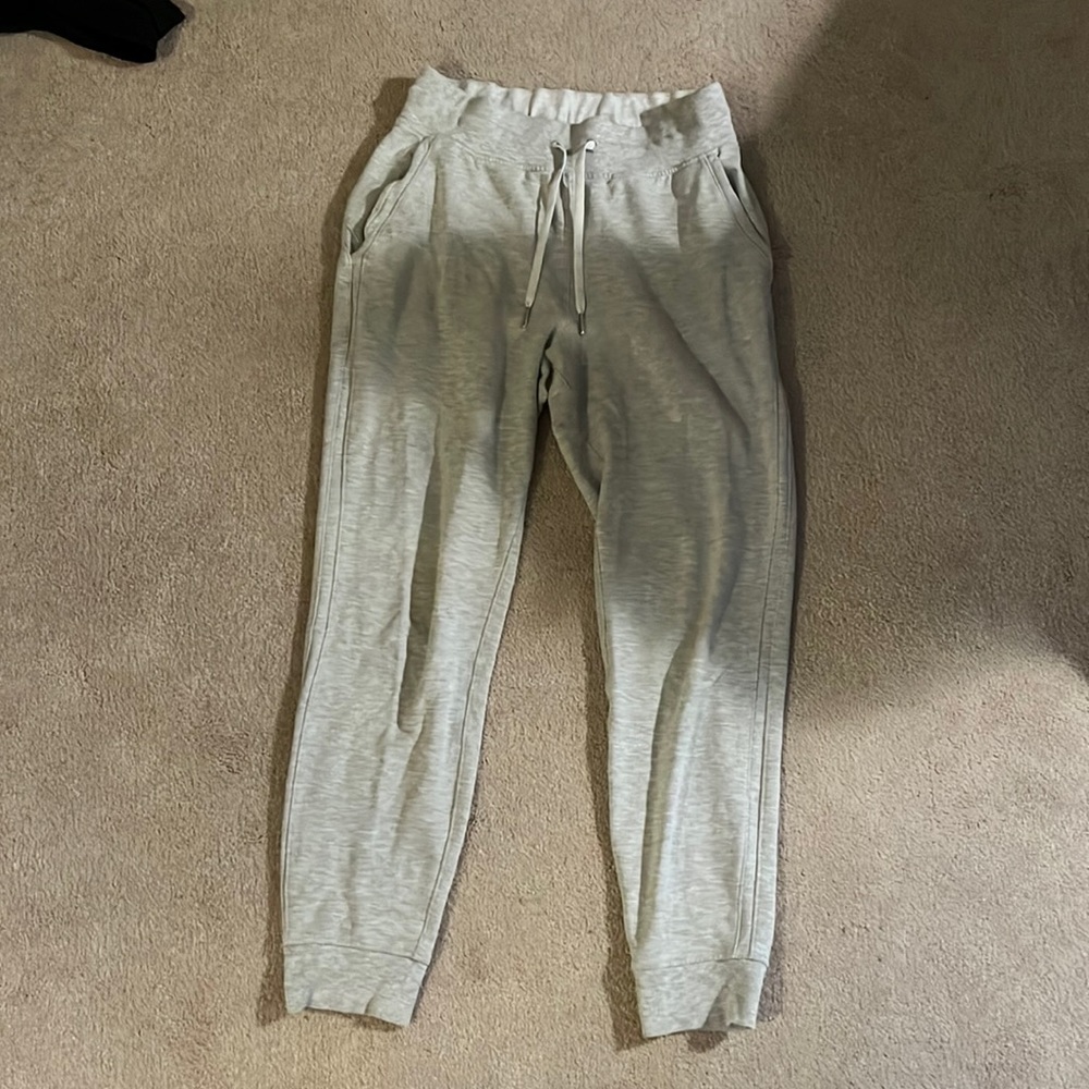 Lululemon light grey joggers